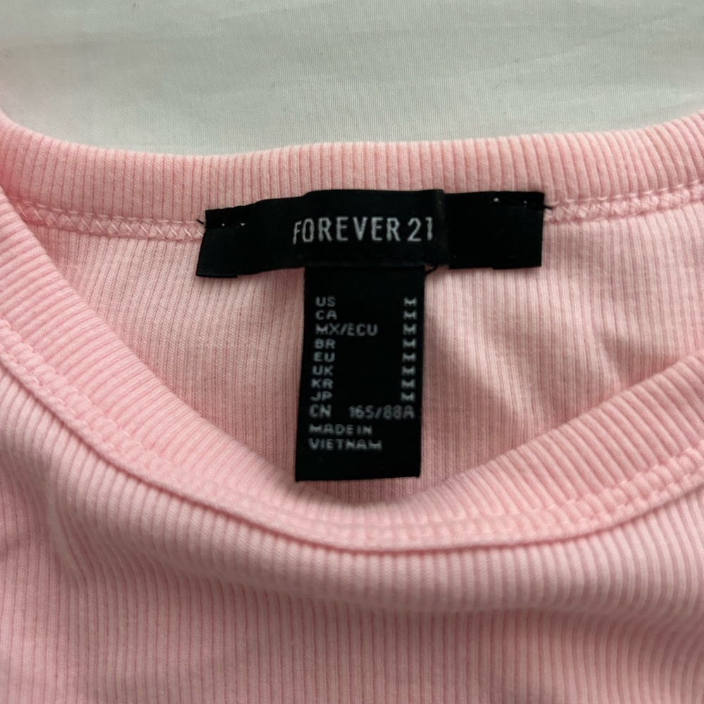 Pink Crop Top - Picture 2 of 3